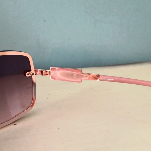Rose Tinted Shield Sunglasses w crystal accents 🍀 - Picture 9 of 9